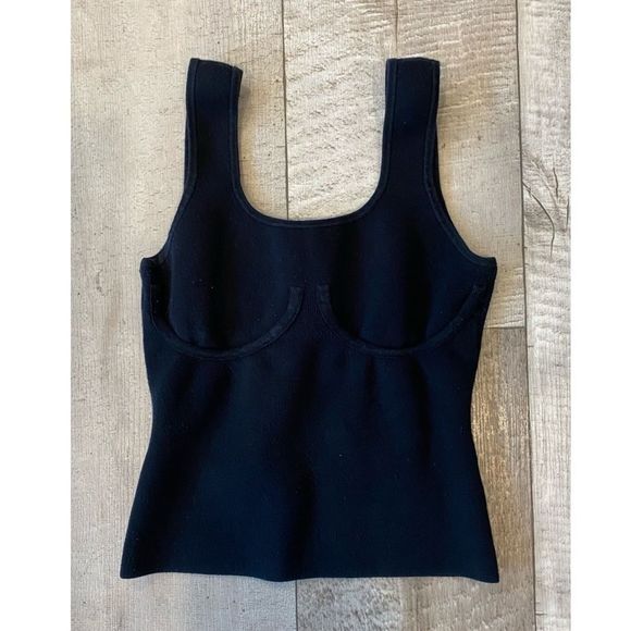 Good American Tops - Good American The Cupped Crop Tank